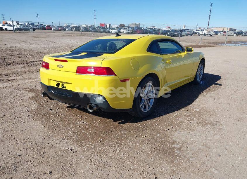 Photo 4 of 2015 Chevrolet Camaro 2LS (VIN 2G1FB1E33F9138944)