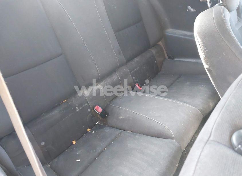 Photo 8 of 2015 Chevrolet Camaro 2LS (VIN 2G1FB1E33F9138944)