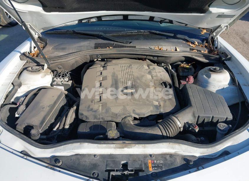 Photo 10 of 2015 Chevrolet Camaro 2LS (VIN 2G1FB1E33F9140628)