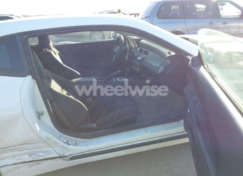 Photo 5 of 2015 Chevrolet Camaro 2LS (VIN 2G1FB1E33F9140628)