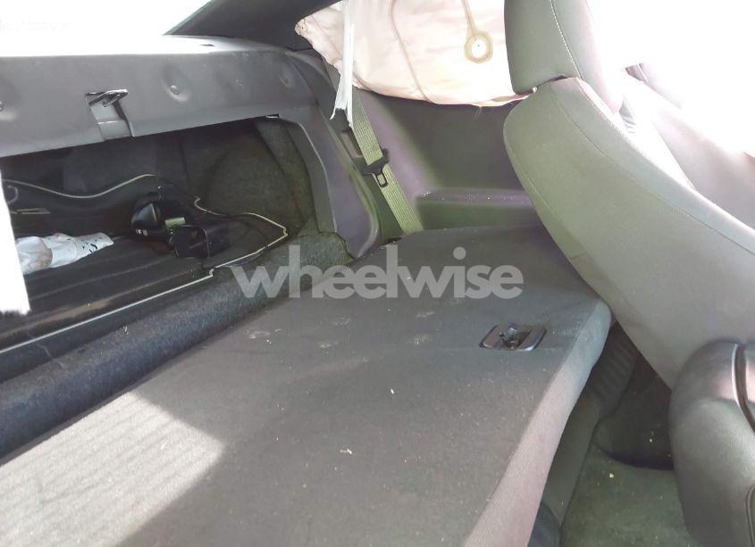 Photo 8 of 2015 Chevrolet Camaro 2LS (VIN 2G1FB1E33F9177839)