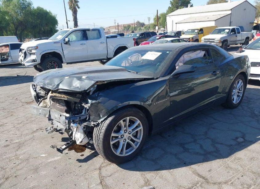 Photo 2 of 2015 Chevrolet Camaro 2LS (VIN 2G1FB1E33F9226070)