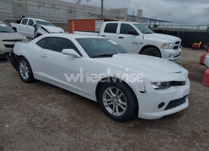 2015 Chevrolet Camaro 2LS (VIN 2G1FB1E33F9304363) main photo