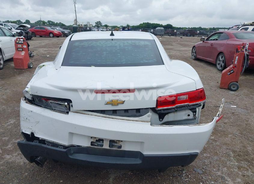 Photo 16 of 2015 Chevrolet Camaro 2LS (VIN 2G1FB1E33F9304363)