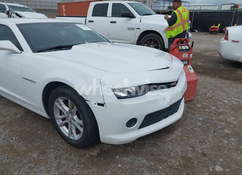 Photo 17 of 2015 Chevrolet Camaro 2LS (VIN 2G1FB1E33F9304363)