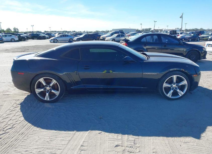 Photo 13 of 2013 Chevrolet Camaro 1LT (VIN 2G1FB1E34D9185154)