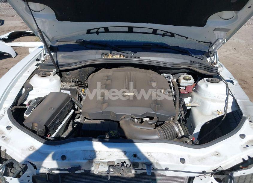 Photo 10 of 2014 Chevrolet Camaro 1LT (VIN 2G1FB1E34E9269086)