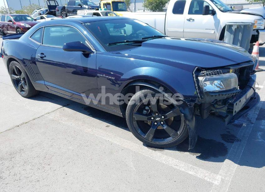 2015 Chevrolet Camaro 2LS (VIN 2G1FB1E34F9178384) main photo