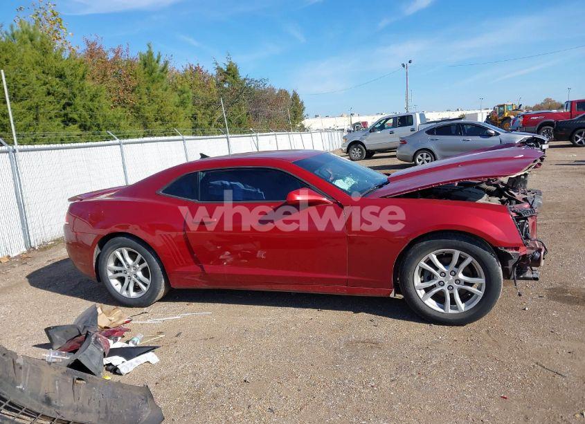Photo 13 of 2015 Chevrolet Camaro 2LS (VIN 2G1FB1E34F9302699)