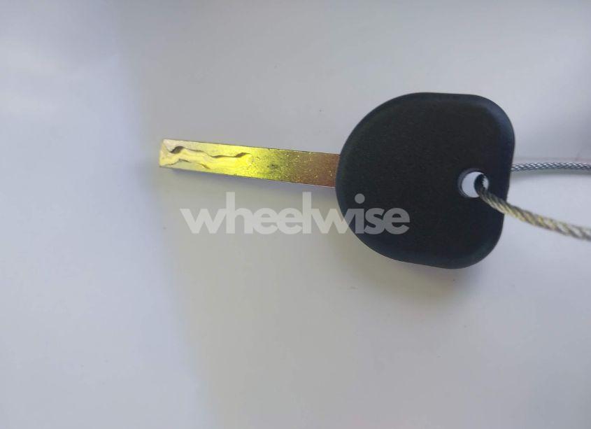 Photo 11 of 2013 Chevrolet Camaro 1LT (VIN 2G1FB1E35D9200406)