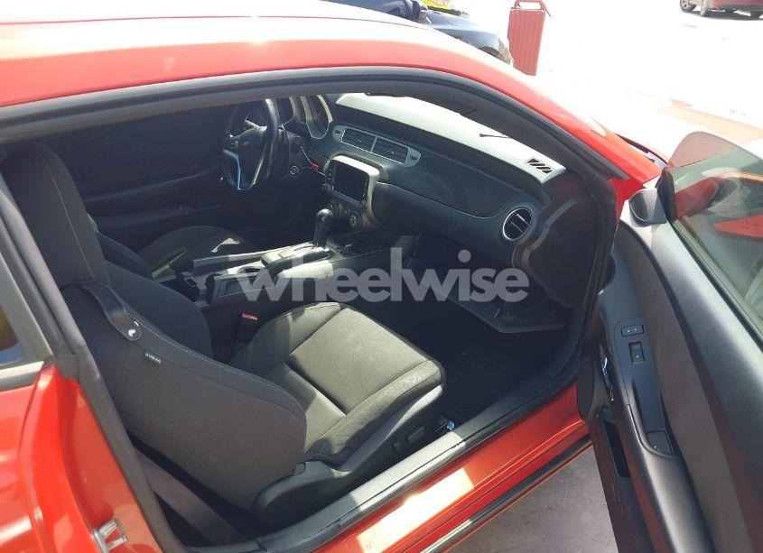 Photo 5 of 2013 Chevrolet Camaro 1LT (VIN 2G1FB1E35D9200406)