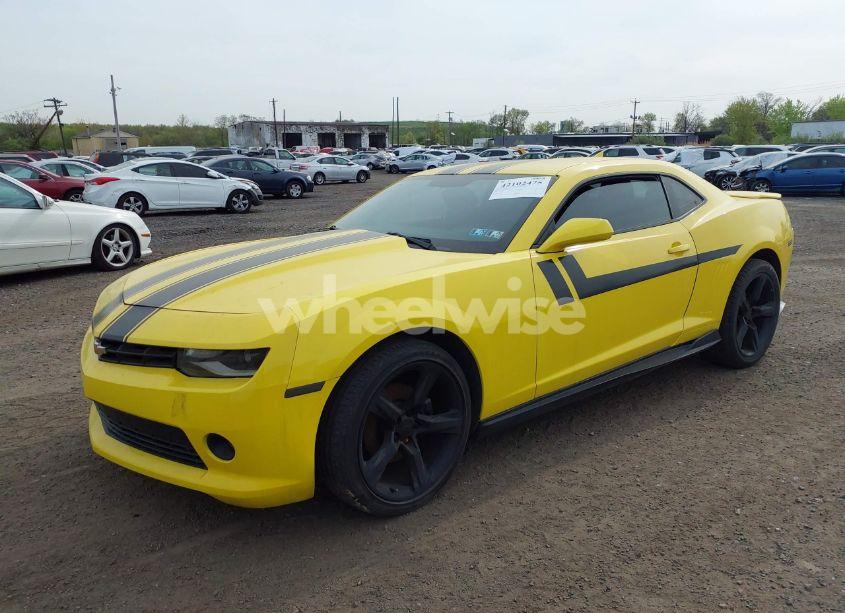 Photo 2 of 2014 Chevrolet Camaro 1LT (VIN 2G1FB1E35E9253494)