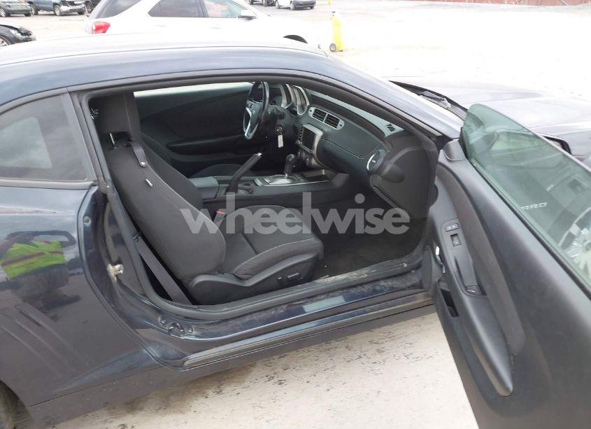 Photo 5 of 2014 Chevrolet Camaro 1LT (VIN 2G1FB1E35E9284454)