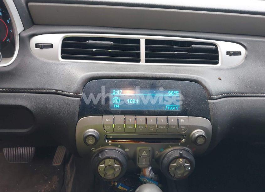 Photo 19 of 2015 Chevrolet Camaro 2LS (VIN 2G1FB1E35F9144762)