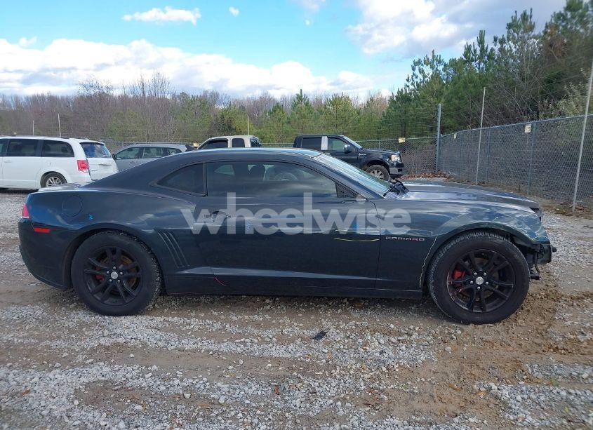 Photo 14 of 2015 Chevrolet Camaro 2LS (VIN 2G1FB1E35F9182220)