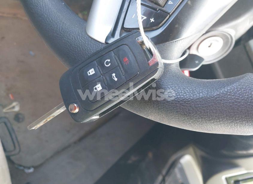 Photo 11 of 2015 Chevrolet Camaro 2LS (VIN 2G1FB1E35F9285153)