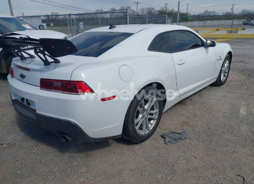 Photo 4 of 2015 Chevrolet Camaro 2LS (VIN 2G1FB1E35F9285153)