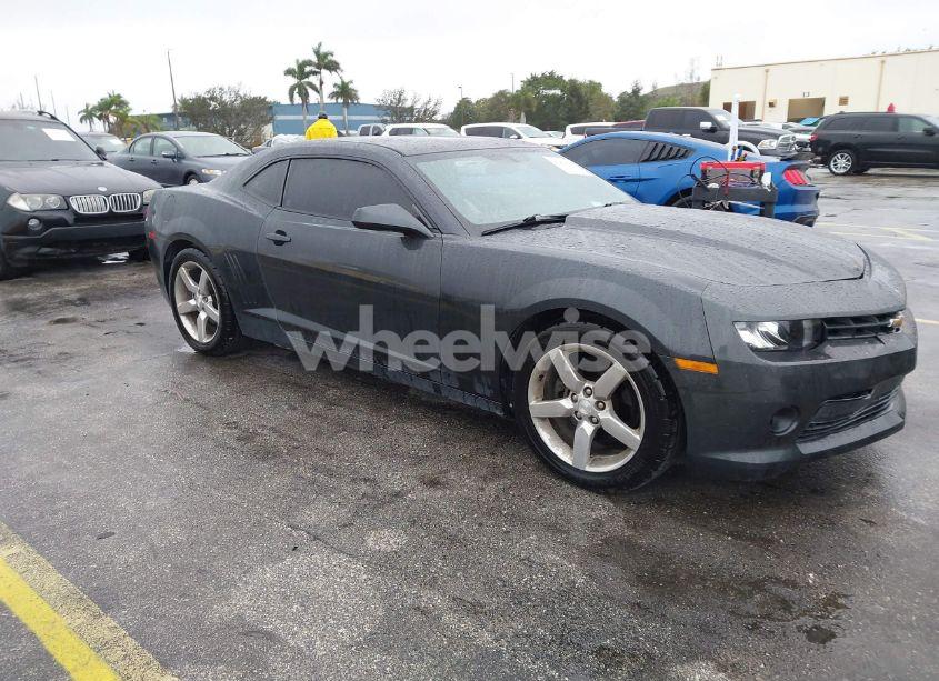 2014 Chevrolet Camaro 1LT (VIN 2G1FB1E36E9122302) main photo