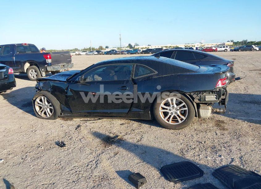 Photo 3 of 2014 Chevrolet Camaro 1LT (VIN 2G1FB1E36E9133431)