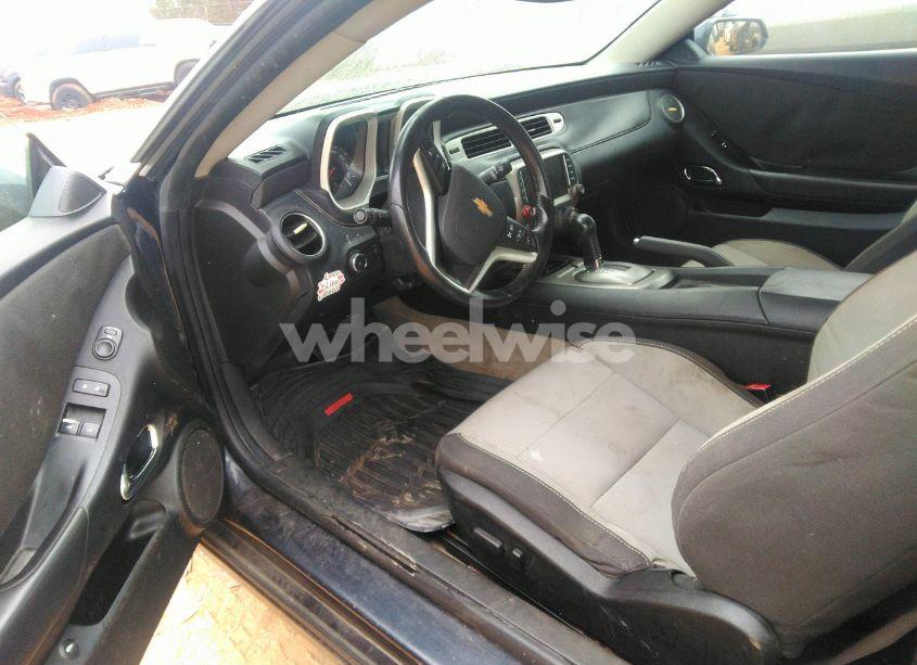 Photo 18 of 2014 Chevrolet Camaro 1LT (VIN 2G1FB1E36E9247588)