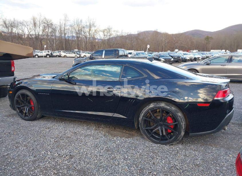 Photo 6 of 2014 Chevrolet Camaro 1LT (VIN 2G1FB1E36E9266352)