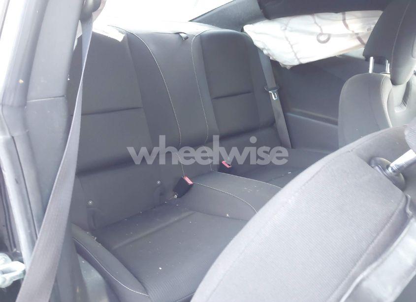 Photo 8 of 2014 Chevrolet Camaro 1LT (VIN 2G1FB1E36E9266352)