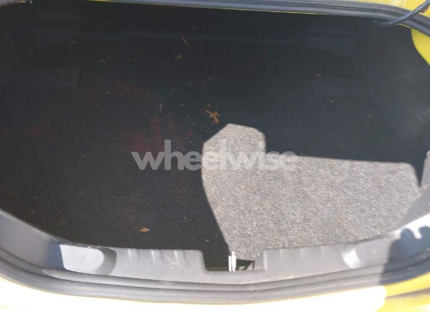 Photo 12 of 2015 Chevrolet Camaro 2LS (VIN 2G1FB1E36F9240884)