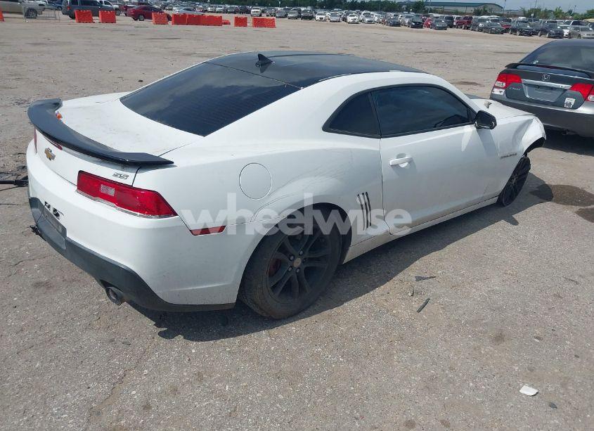 Photo 4 of 2015 Chevrolet Camaro 2LS (VIN 2G1FB1E36F9265686)