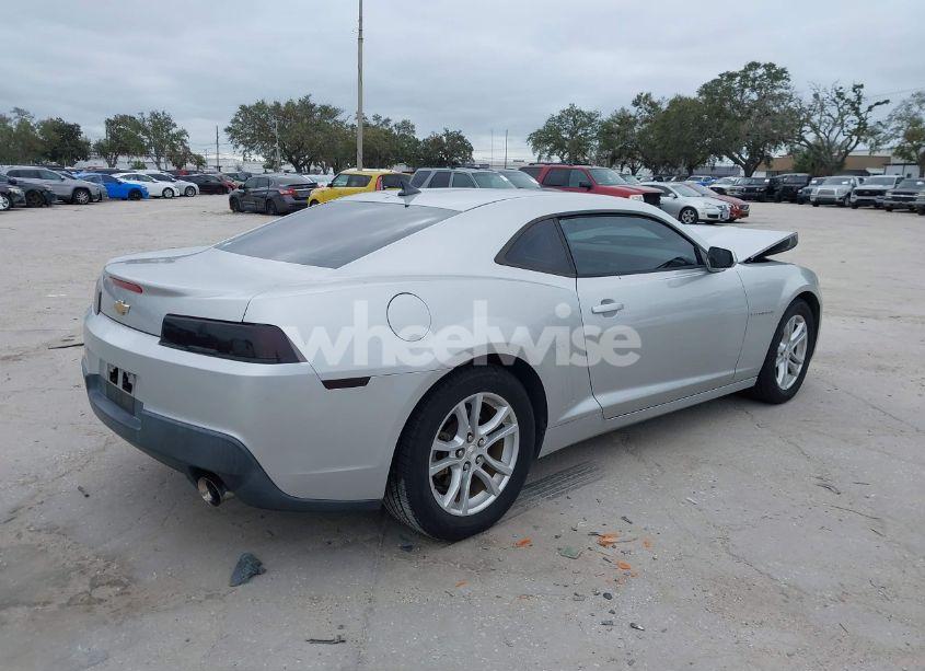 Photo 4 of 2015 Chevrolet Camaro 2LS (VIN 2G1FB1E36F9307211)