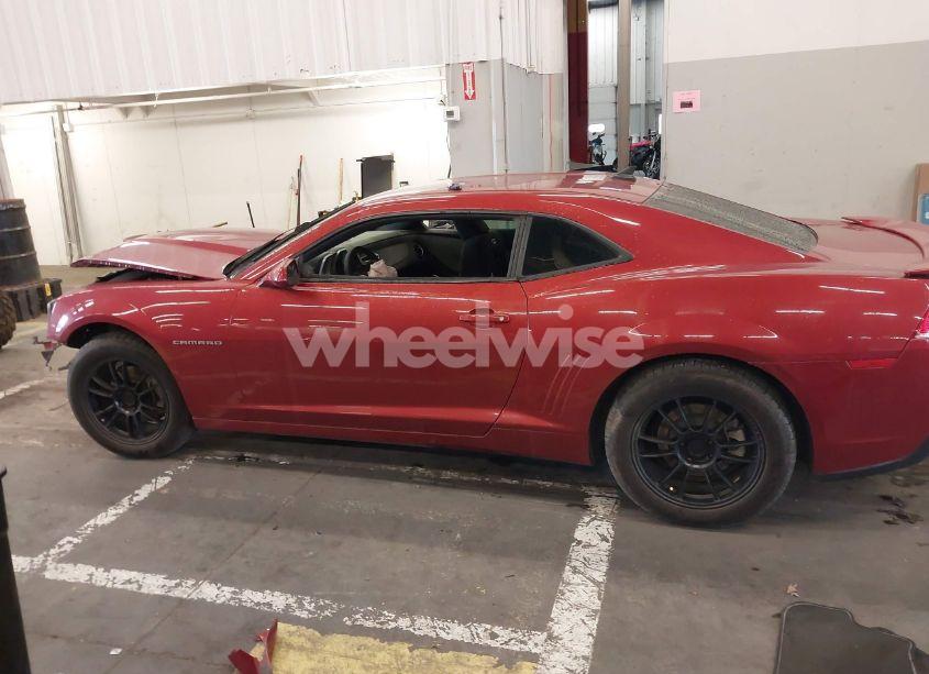 Photo 15 of 2015 Chevrolet Camaro 2LS (VIN 2G1FB1E36F9310884)