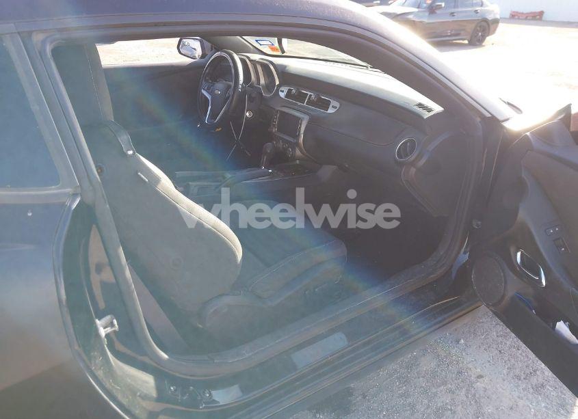 Photo 5 of 2014 Chevrolet Camaro 1LT (VIN 2G1FB1E37E9319155)