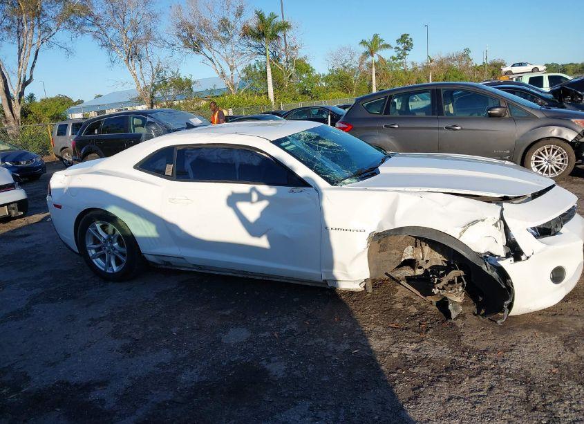 Photo 13 of 2014 Chevrolet Camaro 1LT (VIN 2G1FB1E37E9323688)