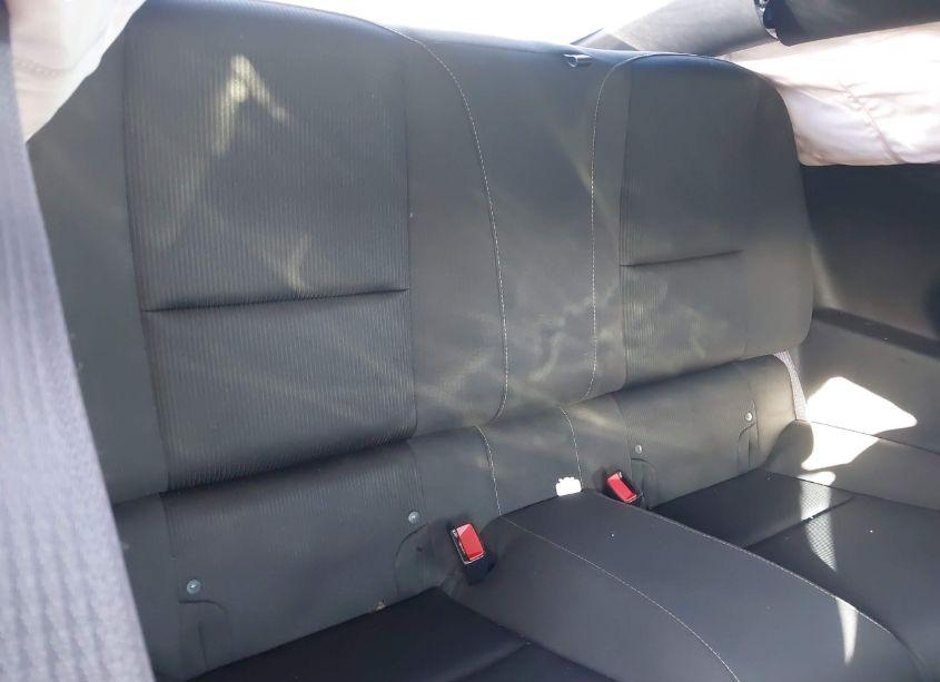 Photo 8 of 2014 Chevrolet Camaro 1LT (VIN 2G1FB1E37E9323688)