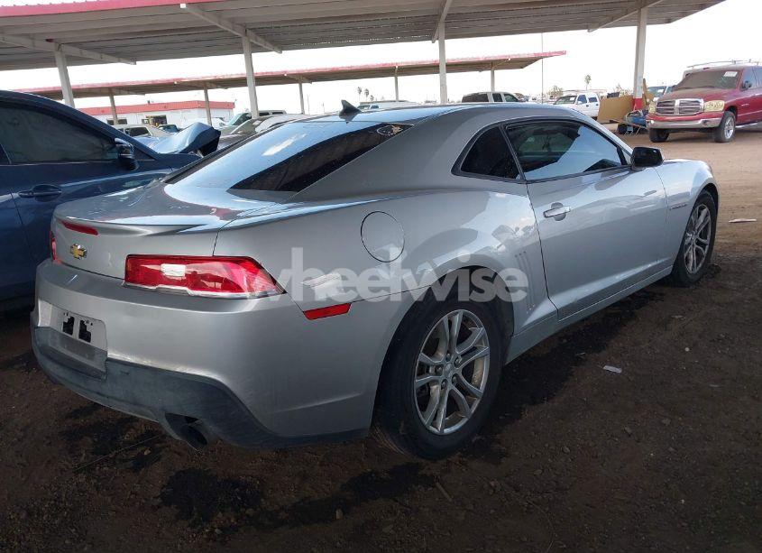 Photo 4 of 2015 Chevrolet Camaro 2LS (VIN 2G1FB1E37F9104909)