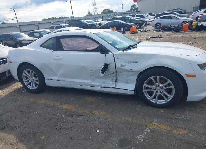 Photo 13 of 2015 Chevrolet Camaro 2LS (VIN 2G1FB1E37F9310313)