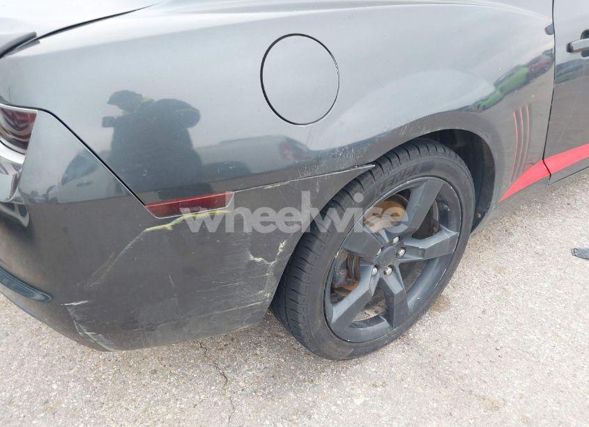 Photo 18 of 2012 Chevrolet Camaro 1LT (VIN 2G1FB1E38C9192137)