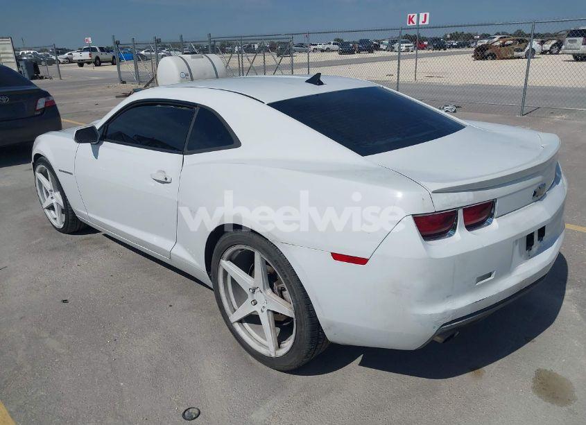 Photo 3 of 2013 Chevrolet Camaro 1LT (VIN 2G1FB1E38D9189160)