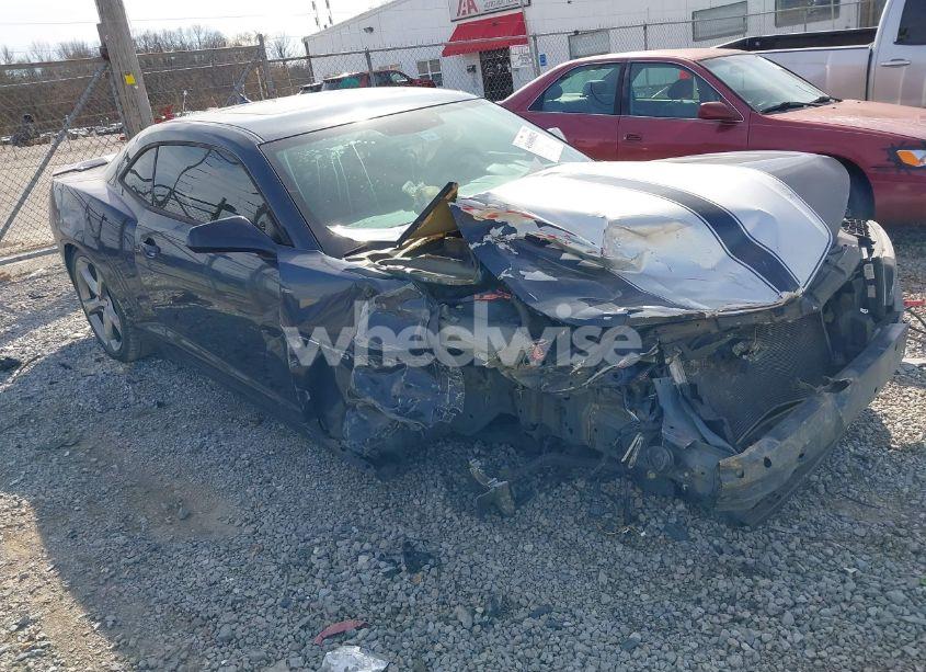 2014 Chevrolet Camaro 1LT (VIN 2G1FB1E38E9213409) main photo