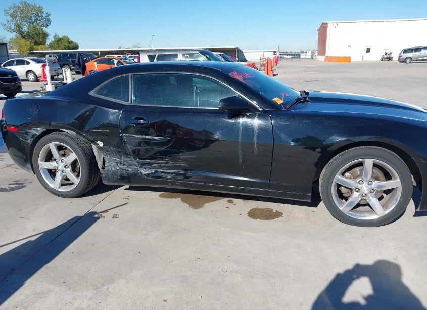 Photo 6 of 2014 Chevrolet Camaro 1LT (VIN 2G1FB1E38E9235538)