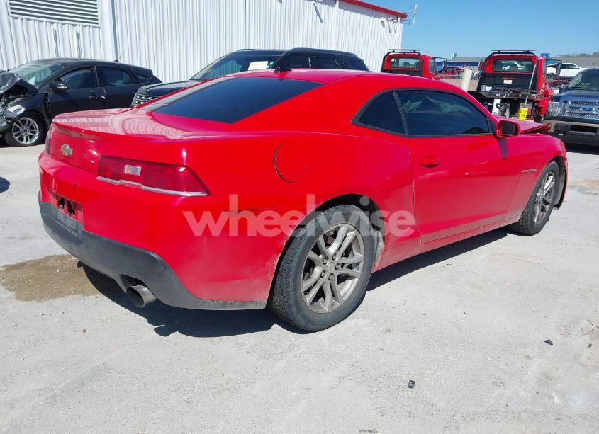 Photo 4 of 2015 Chevrolet Camaro 2LS (VIN 2G1FB1E38F9118396)