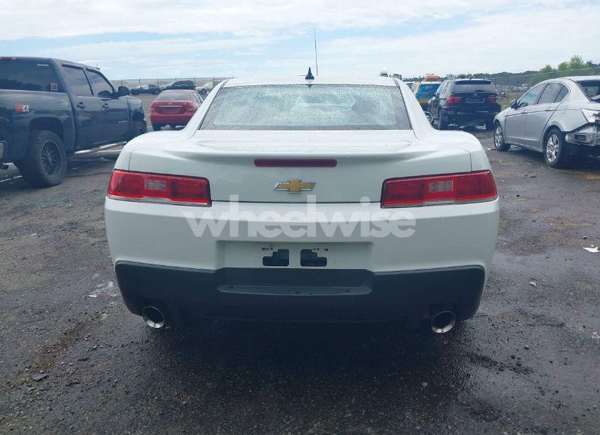 Photo 17 of 2015 Chevrolet Camaro 2LS (VIN 2G1FB1E38F9238568)