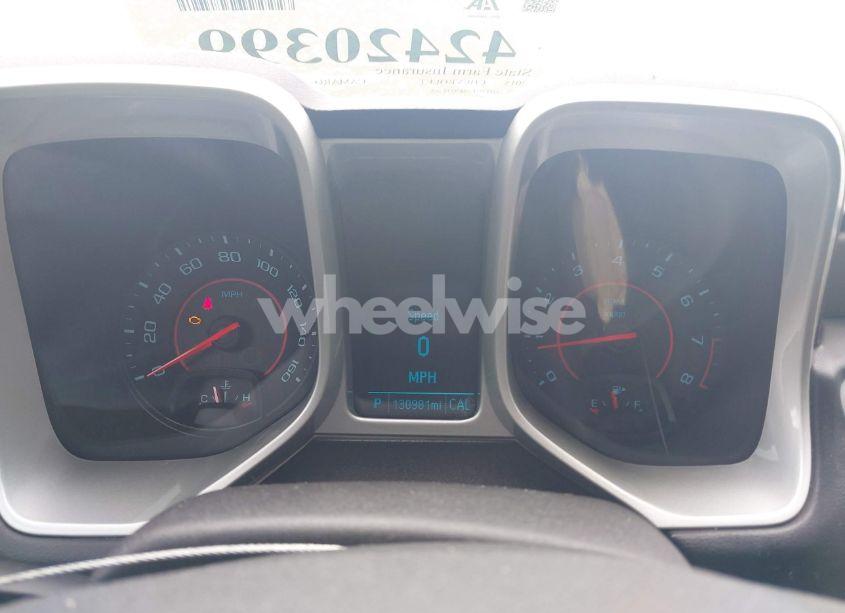 Photo 7 of 2015 Chevrolet Camaro 2LS (VIN 2G1FB1E38F9238568)