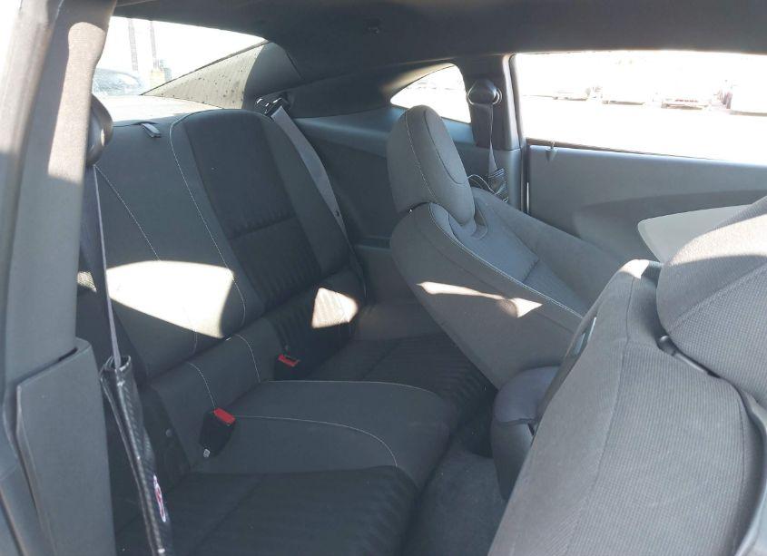 Photo 8 of 2015 Chevrolet Camaro 2LS (VIN 2G1FB1E38F9304035)