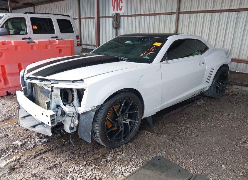 Photo 2 of 2013 Chevrolet Camaro 1LT (VIN 2G1FB1E39D9162114)