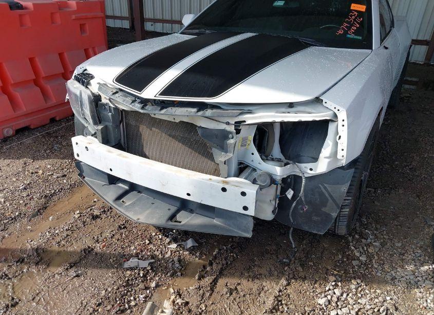 Photo 6 of 2013 Chevrolet Camaro 1LT (VIN 2G1FB1E39D9162114)