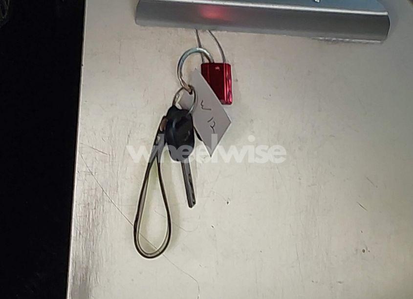 Photo 11 of 2014 Chevrolet Camaro 1LT (VIN 2G1FB1E39E9304656)