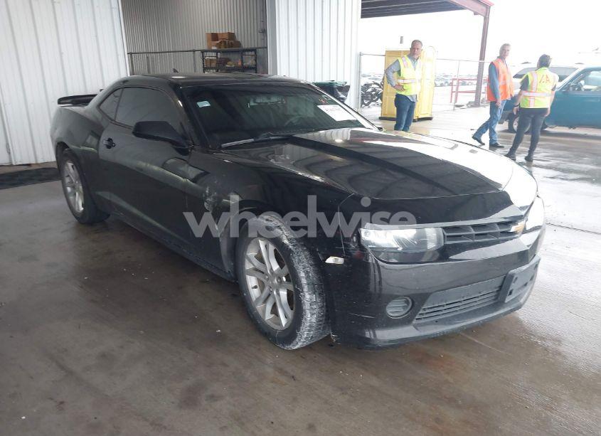 2015 Chevrolet Camaro 2LS (VIN 2G1FB1E39F9247781) main photo