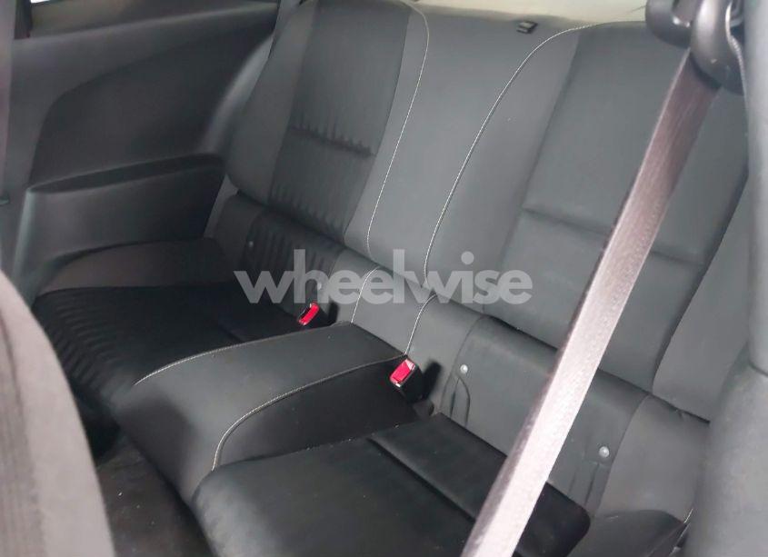 Photo 8 of 2015 Chevrolet Camaro 2LS (VIN 2G1FB1E39F9247781)