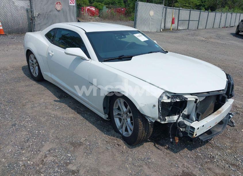 2015 Chevrolet Camaro 2LS (VIN 2G1FB1E39F9308322) main photo