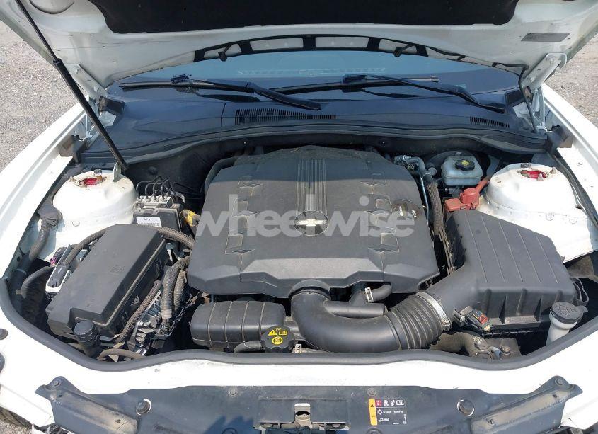 Photo 10 of 2015 Chevrolet Camaro 2LS (VIN 2G1FB1E39F9308322)